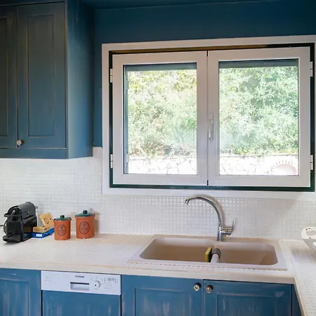 Casa Azul With Private Pool Вилла